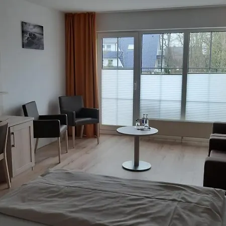 高尔施福克酒店 酒店