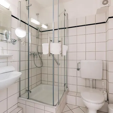 高尔施福克酒店 酒店