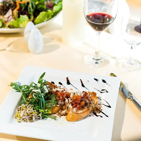 高尔施福克酒店 酒店 3*